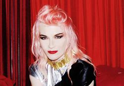 设计师 Pam Hogg 